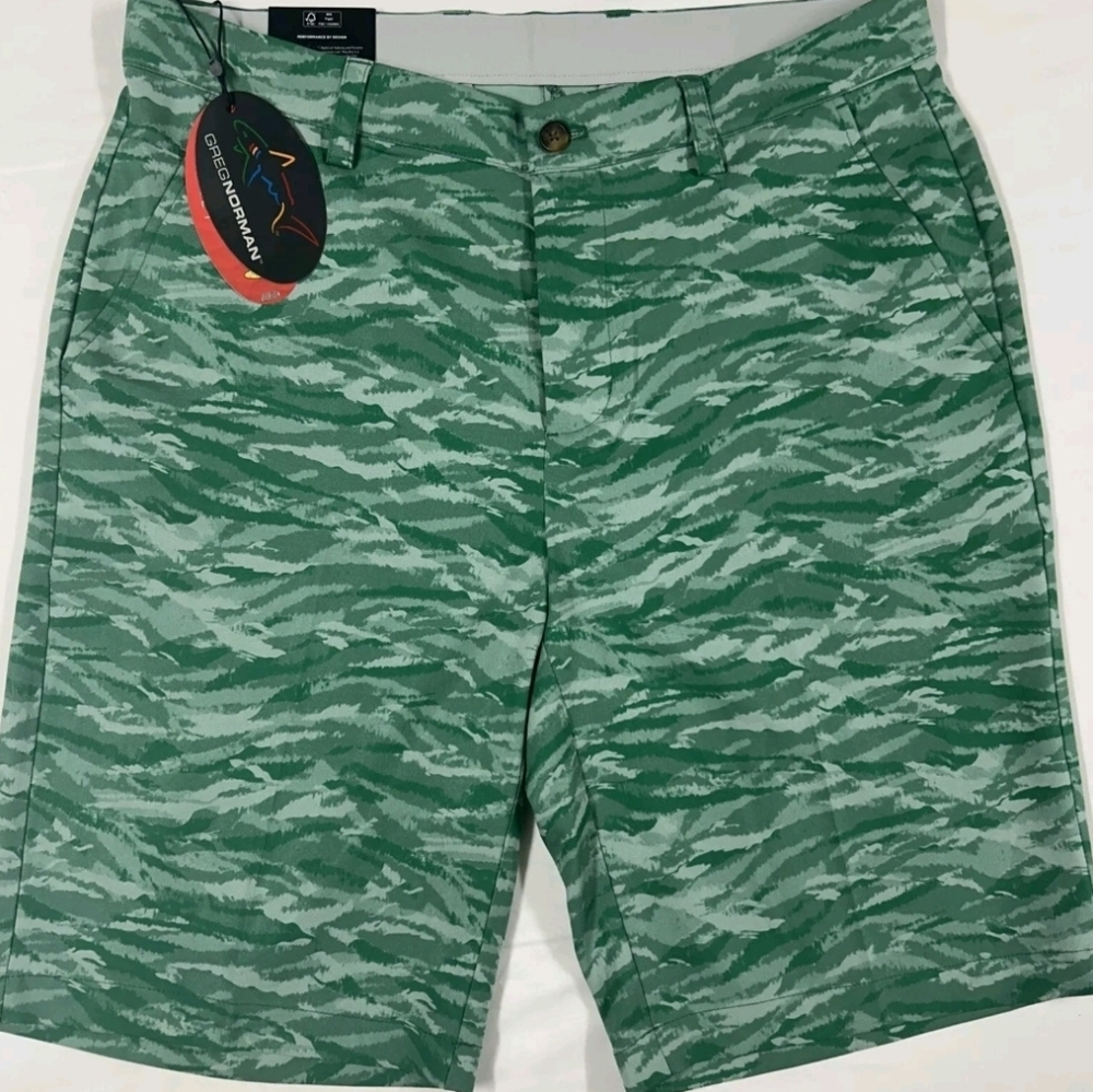 Greg Norman Collection ML75 Microlux Golf Shorts, NWT